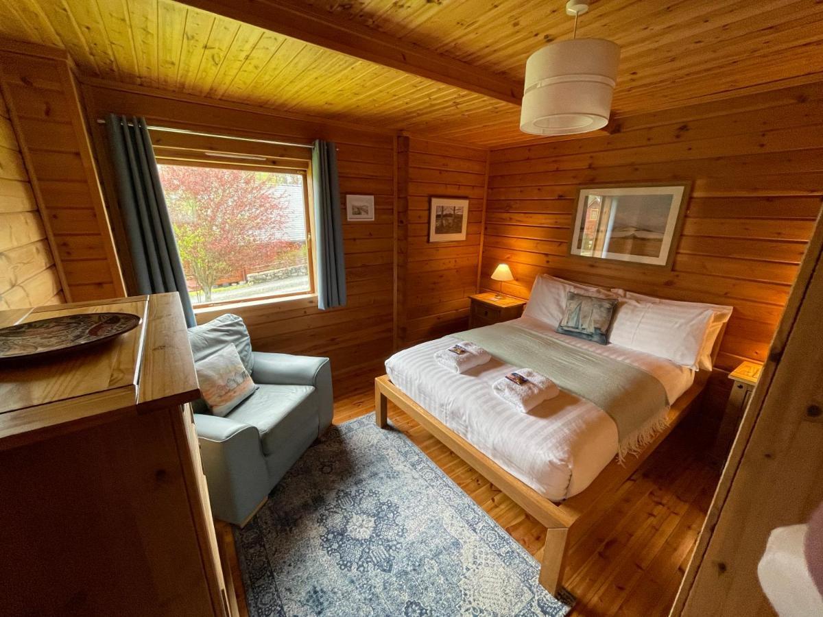 Luxury 3 Bedroom, 3 Bathroom Lodge With Hot Tub Llanbedr (Gwynedd) Exterior foto